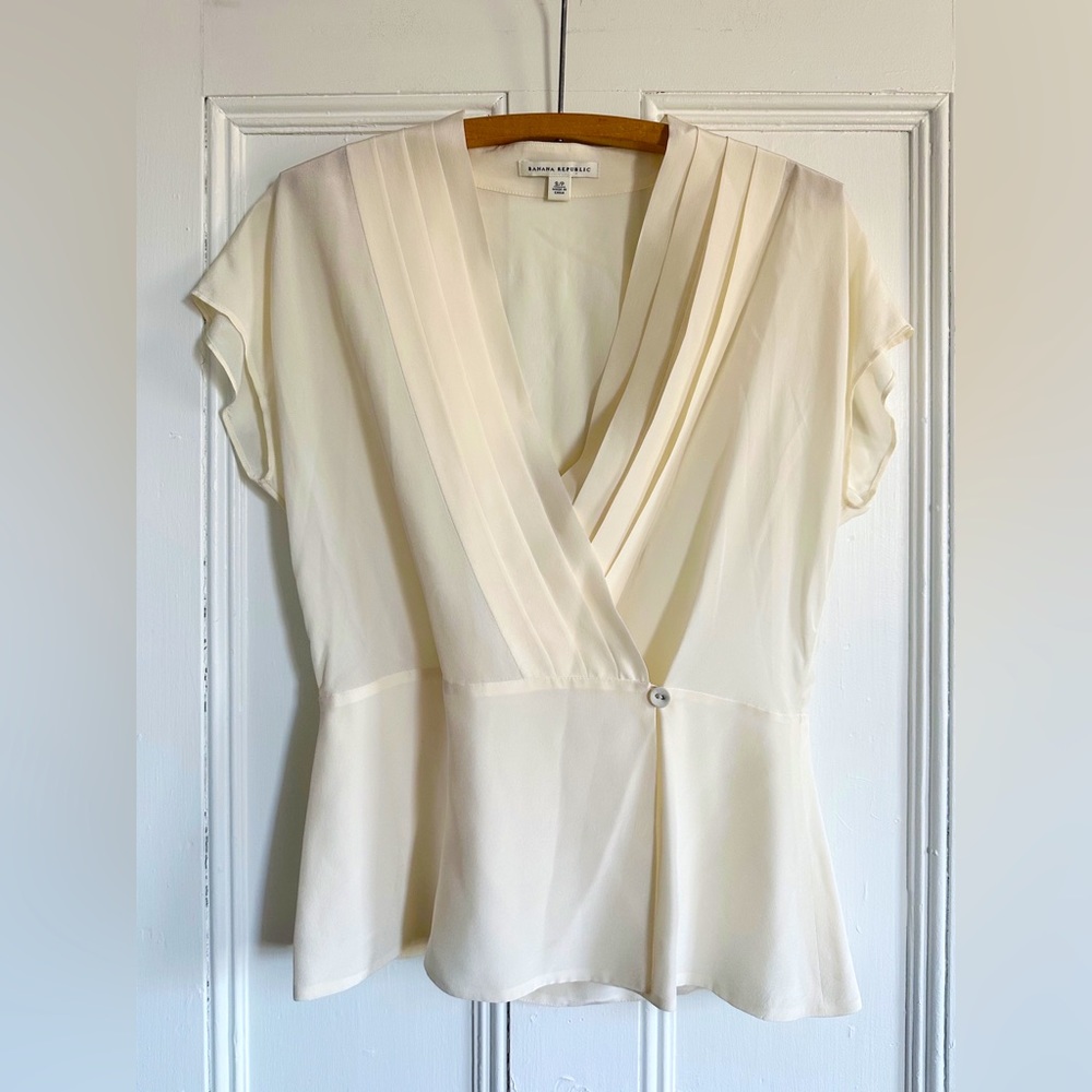 Banana Republic Cream Draped V-Neck Blouse